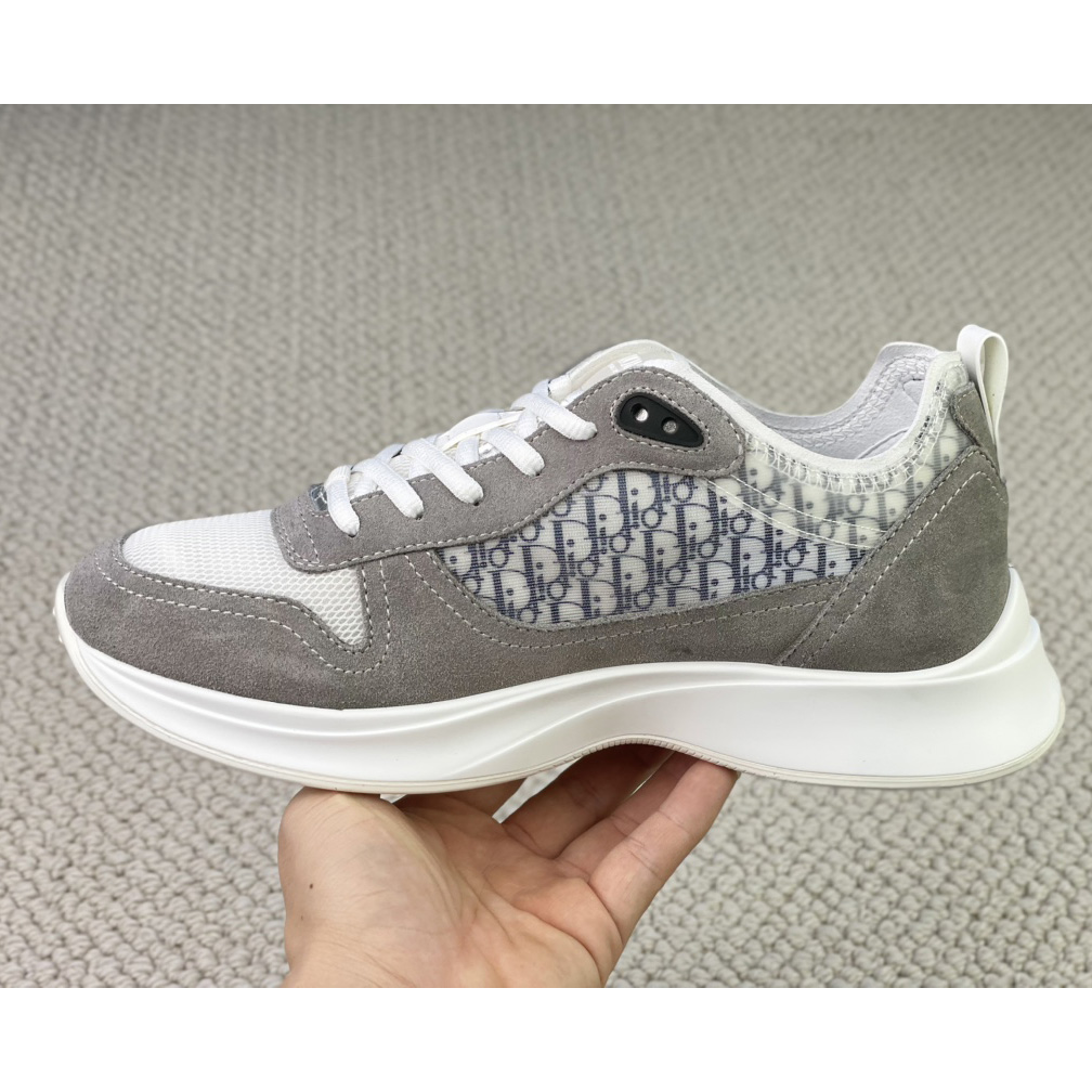 Dior B25 Runner Sneaker - DesignerGu