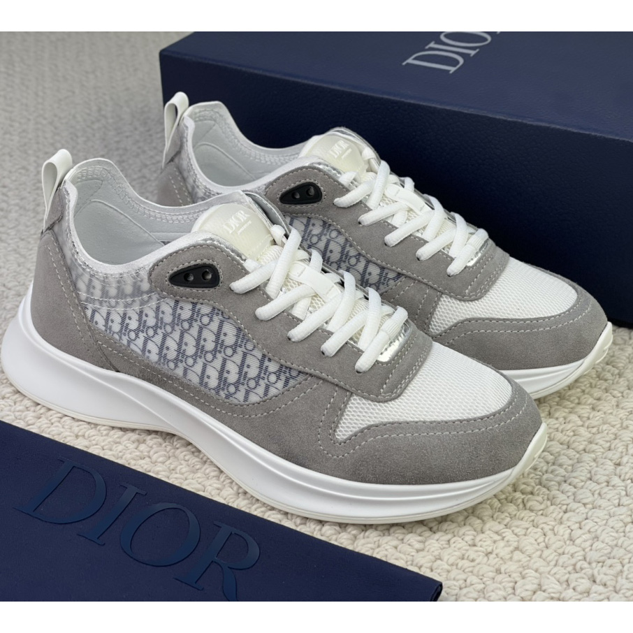 Dior B25 Runner Sneaker - DesignerGu