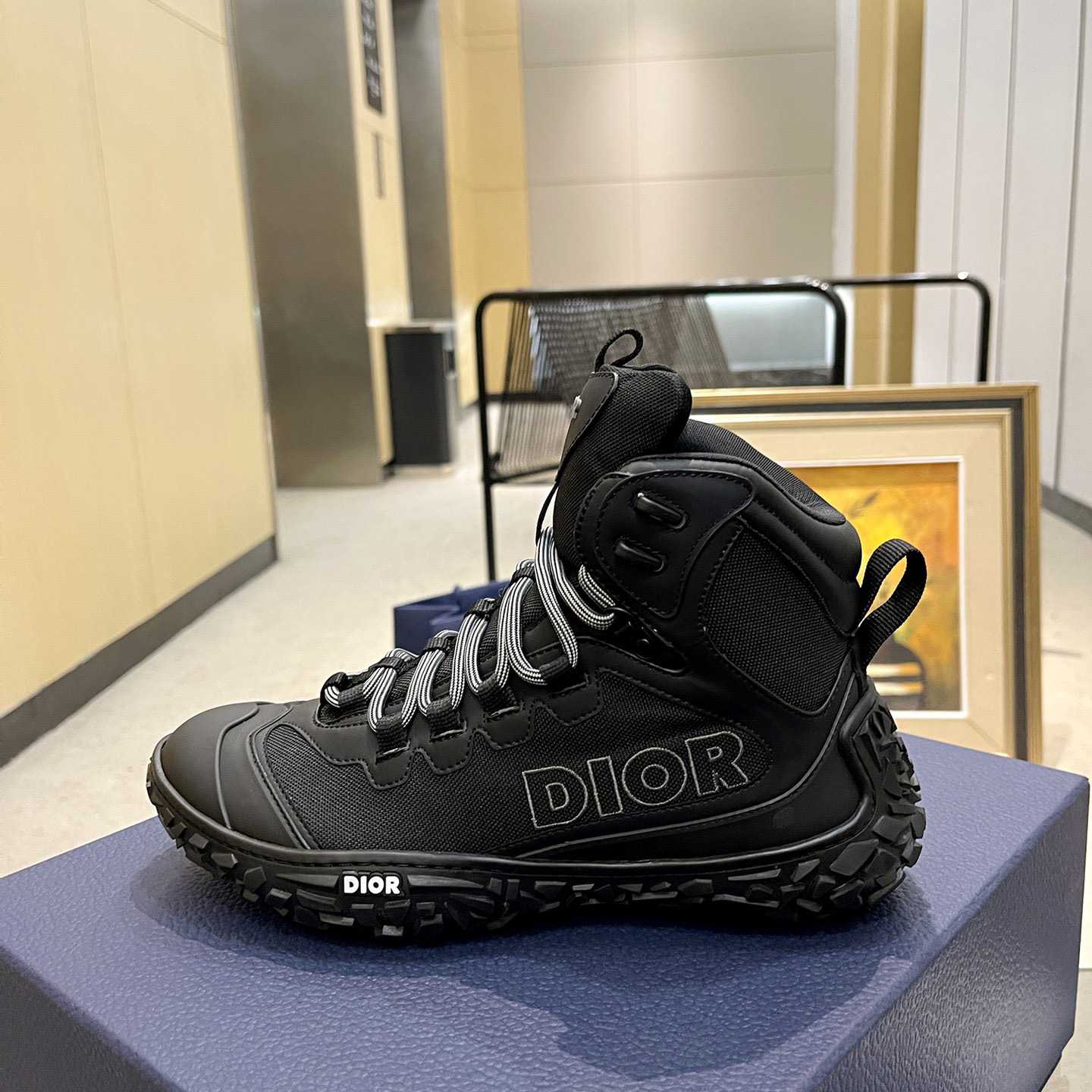 Dior  Diorizon Hiking Ankle Boot - DesignerGu