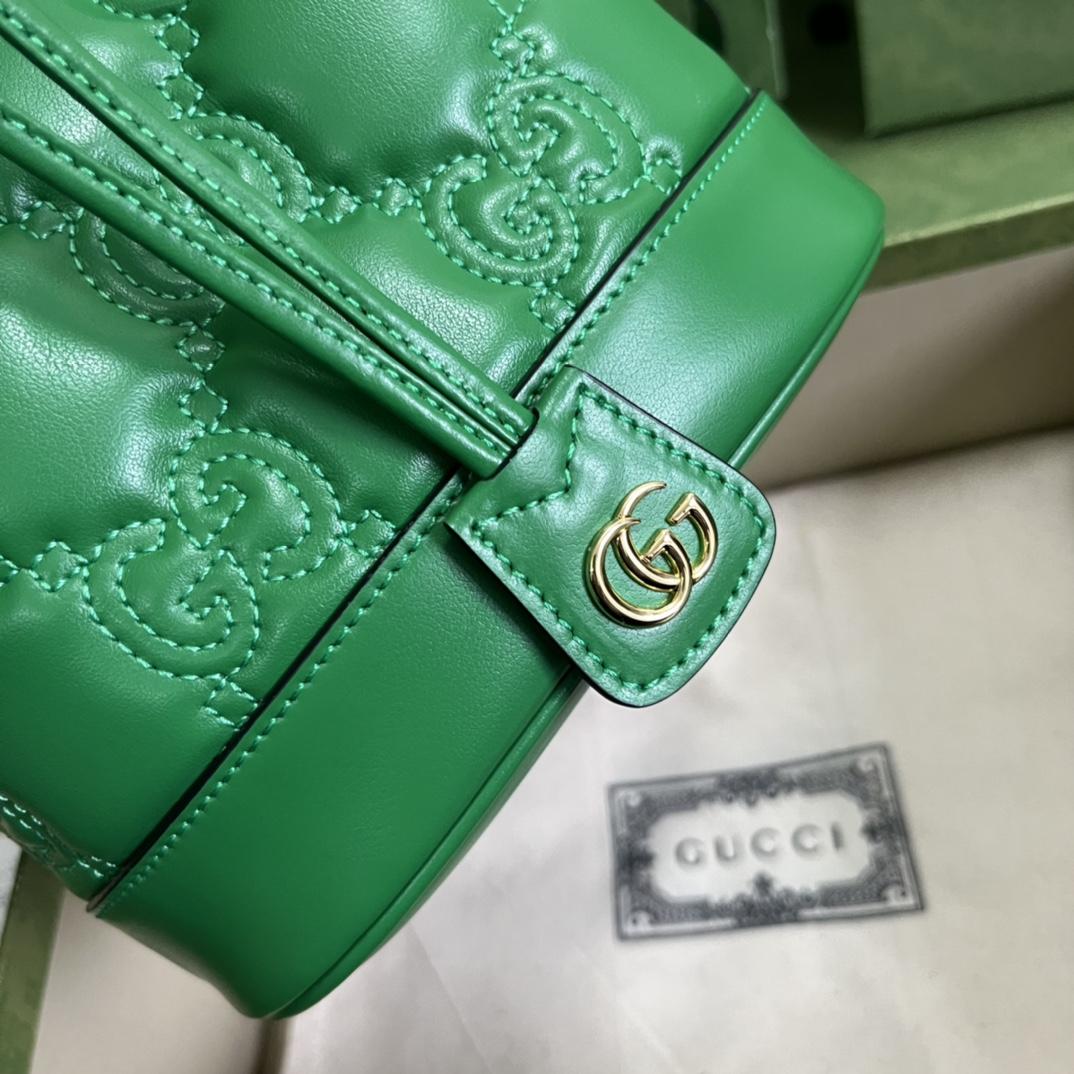 Gucci GG Matelassé Bucket Bag (17*20*10cm) - DesignerGu