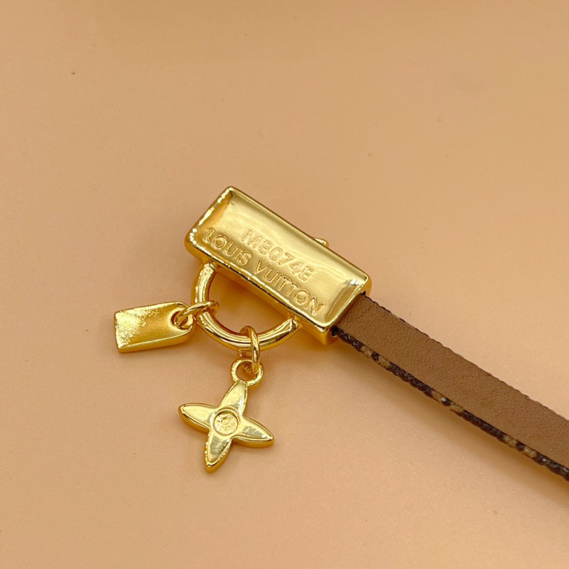 Louis Vuitton LV For You And Me Bracelet     M8074E - DesignerGu