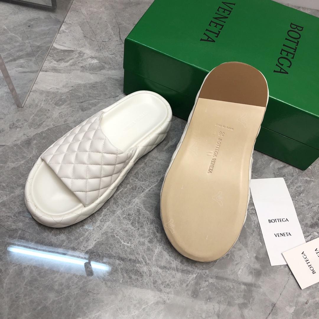 Bottega Veneta Padded  - DesignerGu