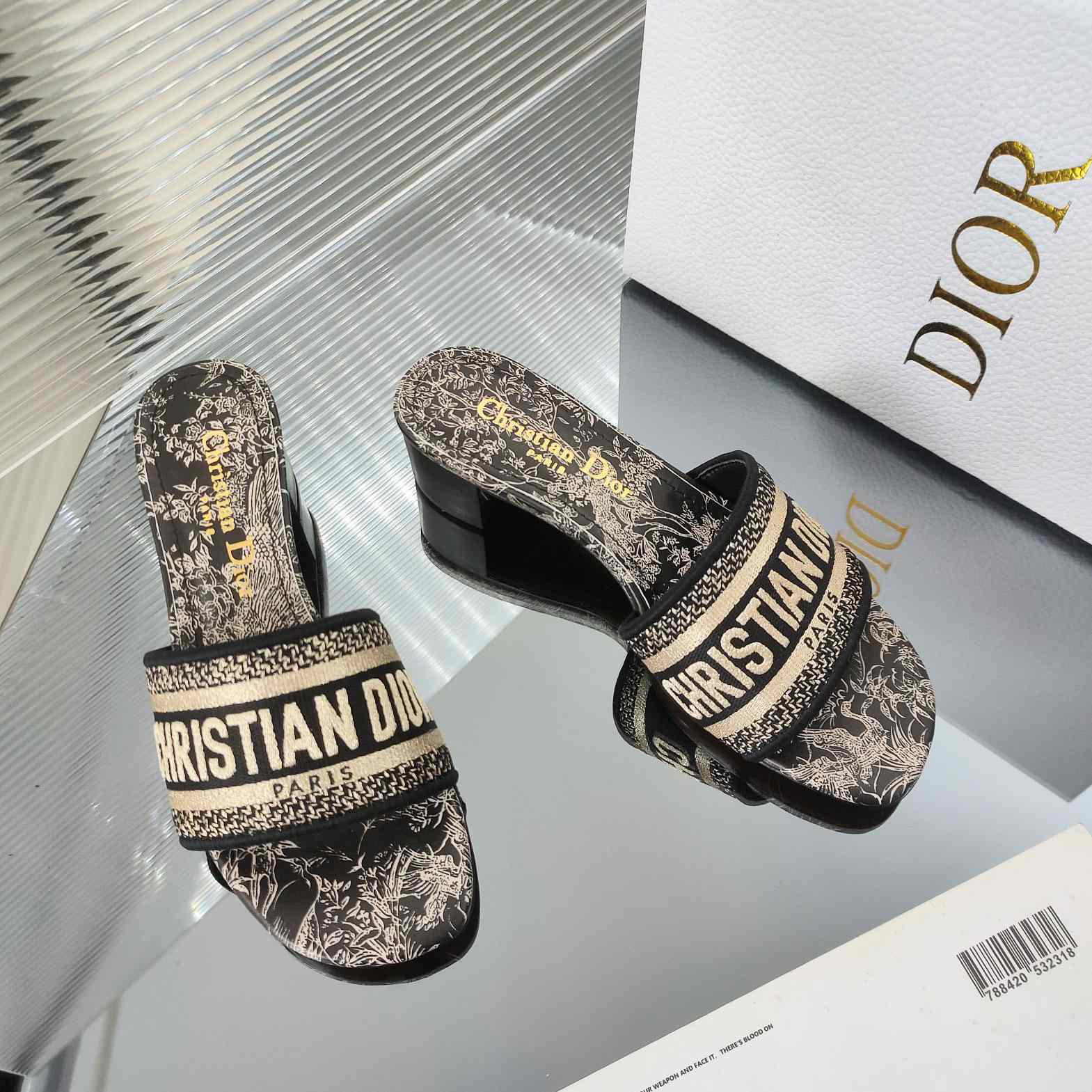 Dior Dway Open-Toe Pump - DesignerGu