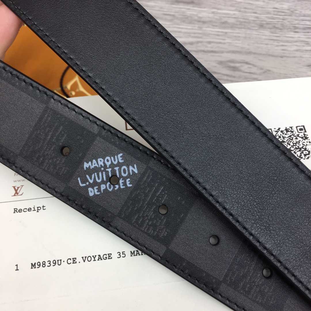 Louis Vuitton Reversible Belt  40mm - DesignerGu