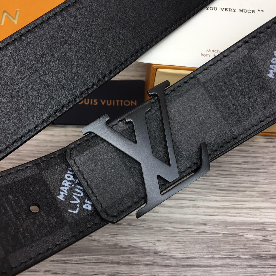 Louis Vuitton Reversible Belt  40mm - DesignerGu