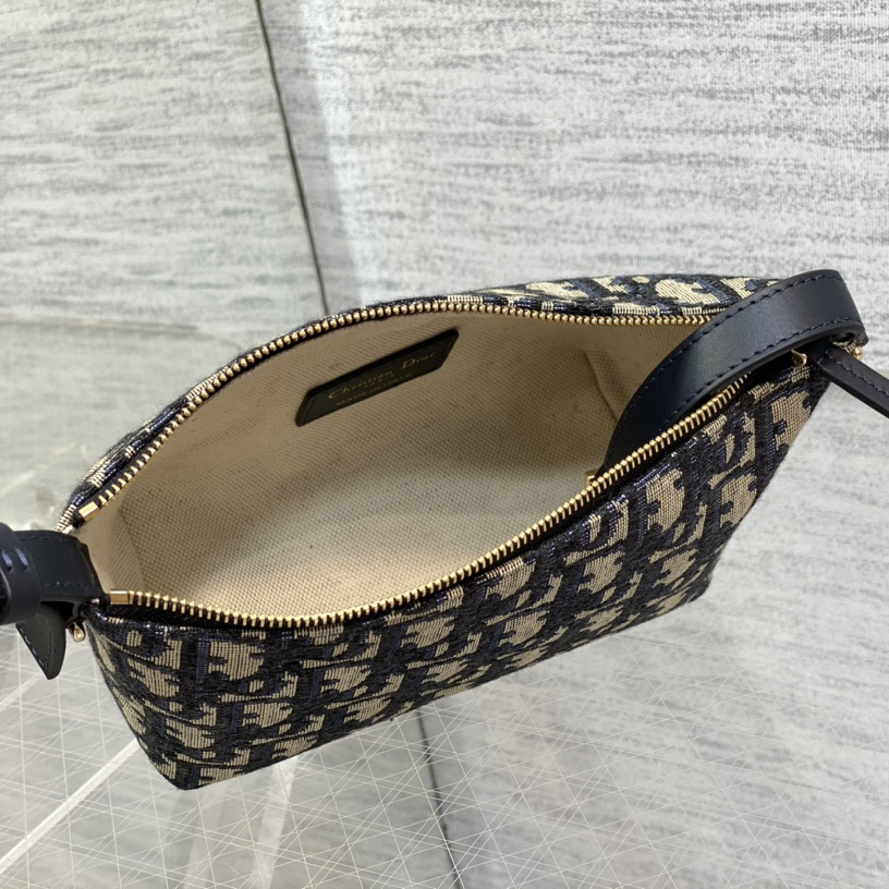 Dior Small Diortravel Nomad Pouch - DesignerGu