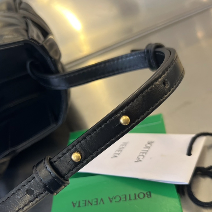 Bottega Veneta Mini Arco Tote Bag - DesignerGu