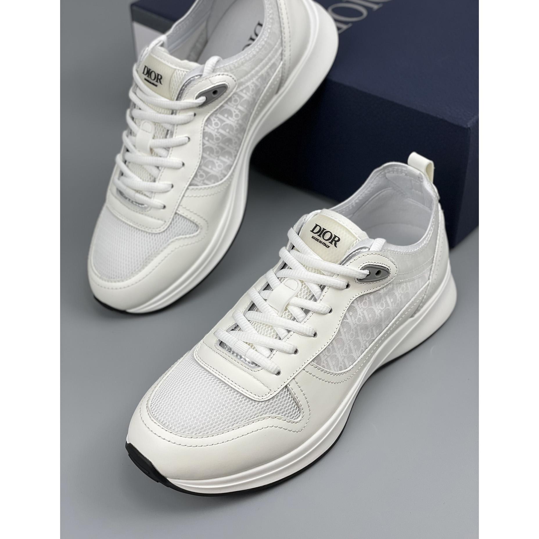 Dior B25 Runner Sneaker - DesignerGu