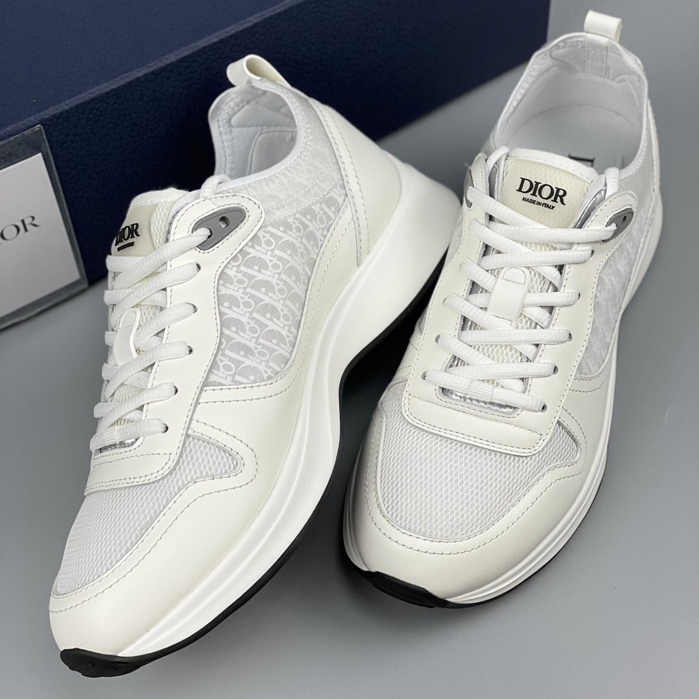 Dior B25 Runner Sneaker - DesignerGu