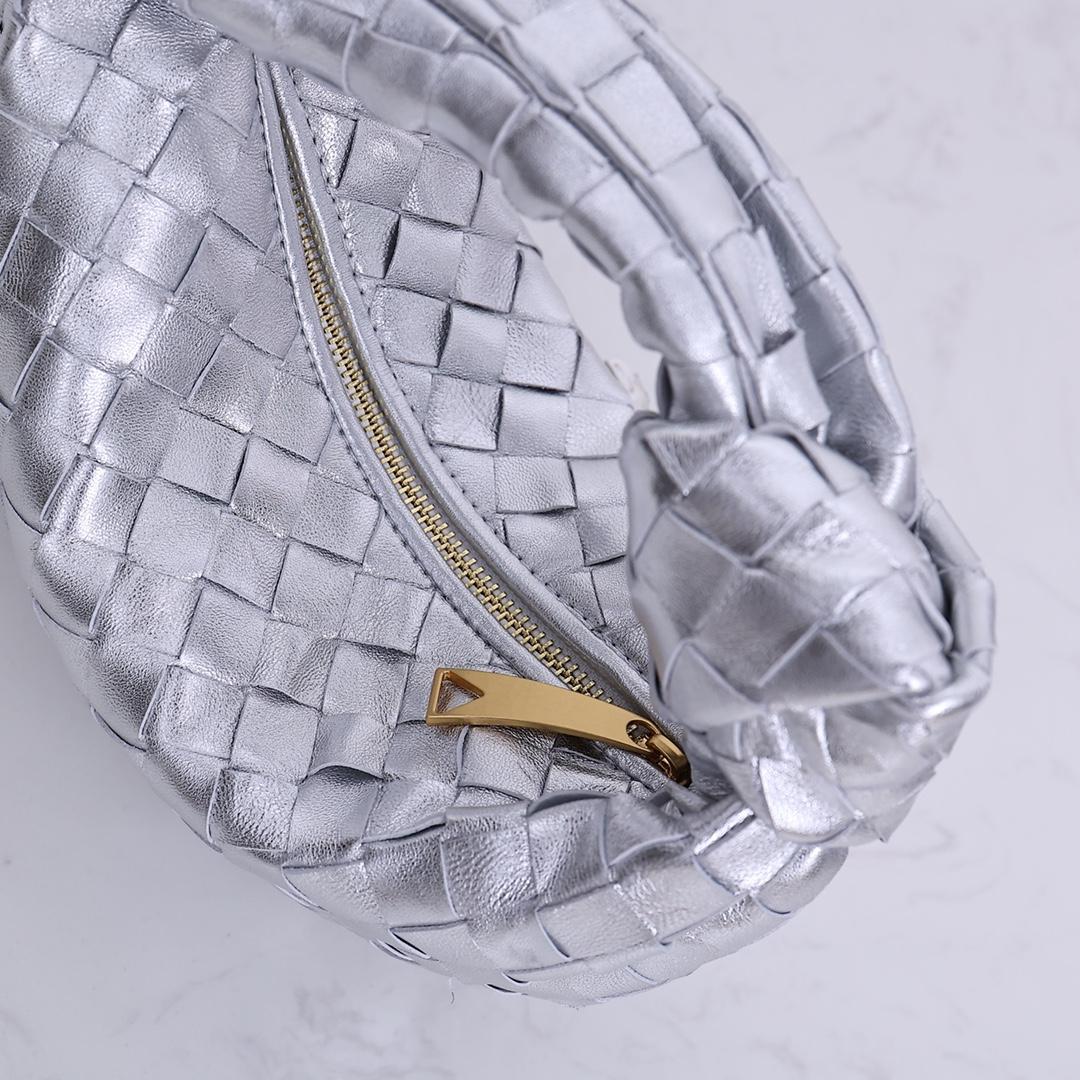 Bottega Veneta Mini Jodie - DesignerGu