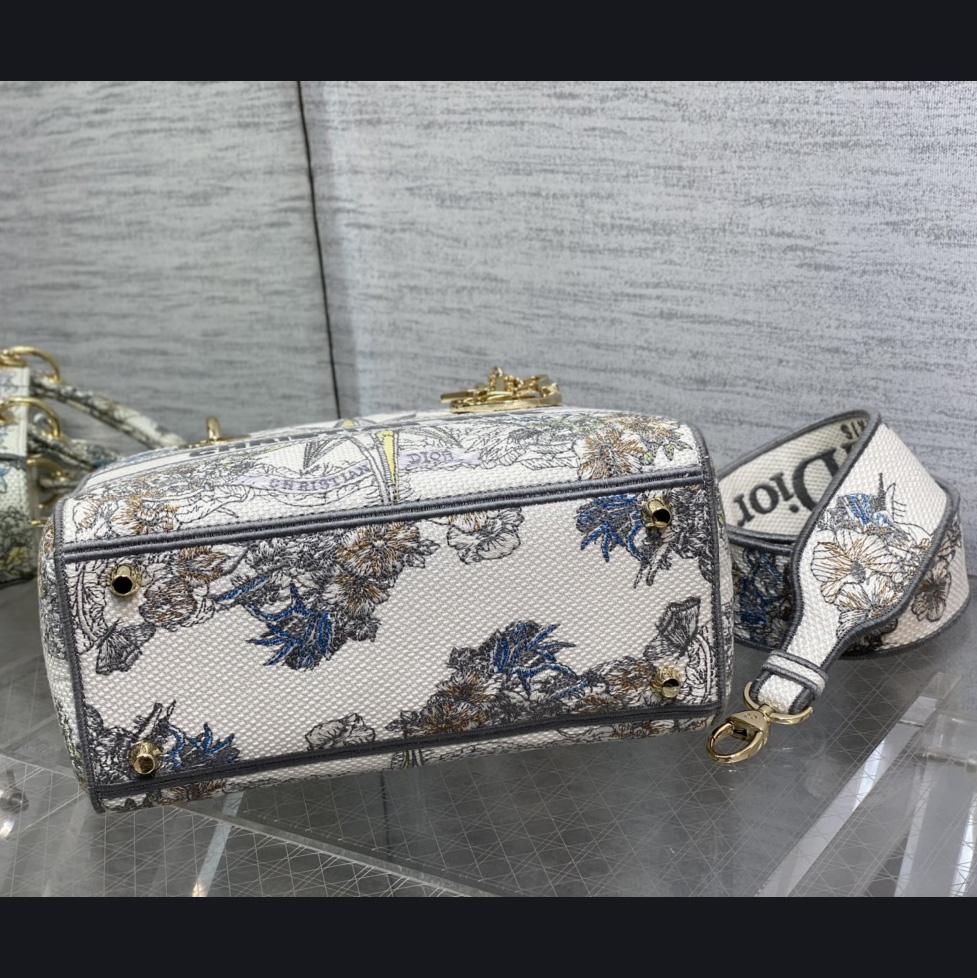 Dior Medium Lady D-lite Bag - DesignerGu