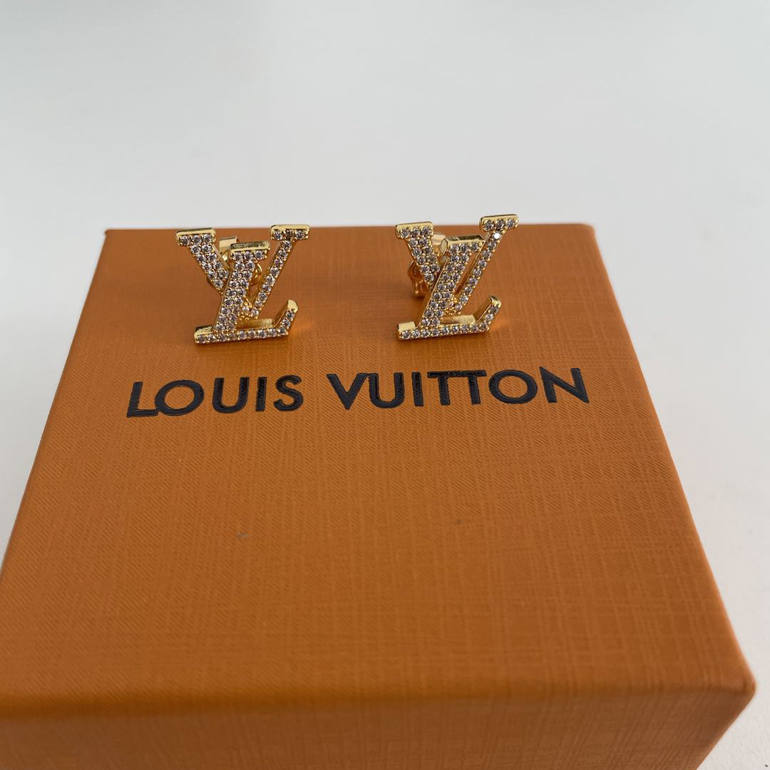 Louis Vuitton Earrings - DesignerGu