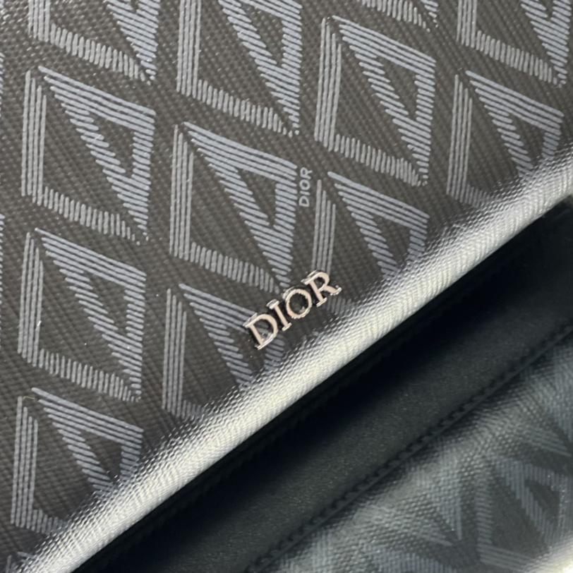 Dior Lingot Toiletry Case - DesignerGu