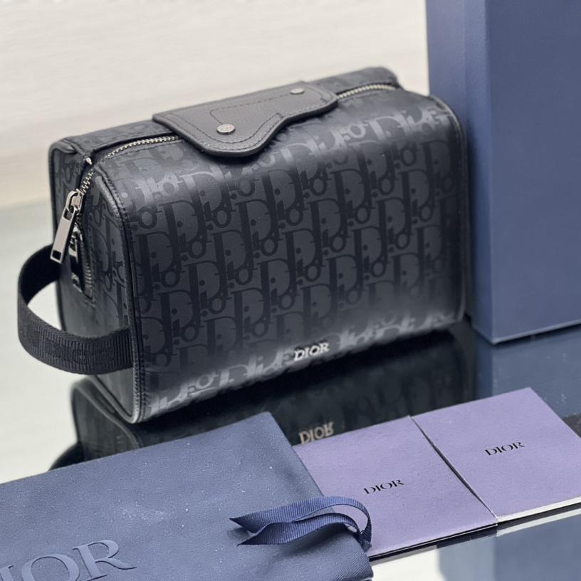 Dior Lingot Toiletry Case - DesignerGu