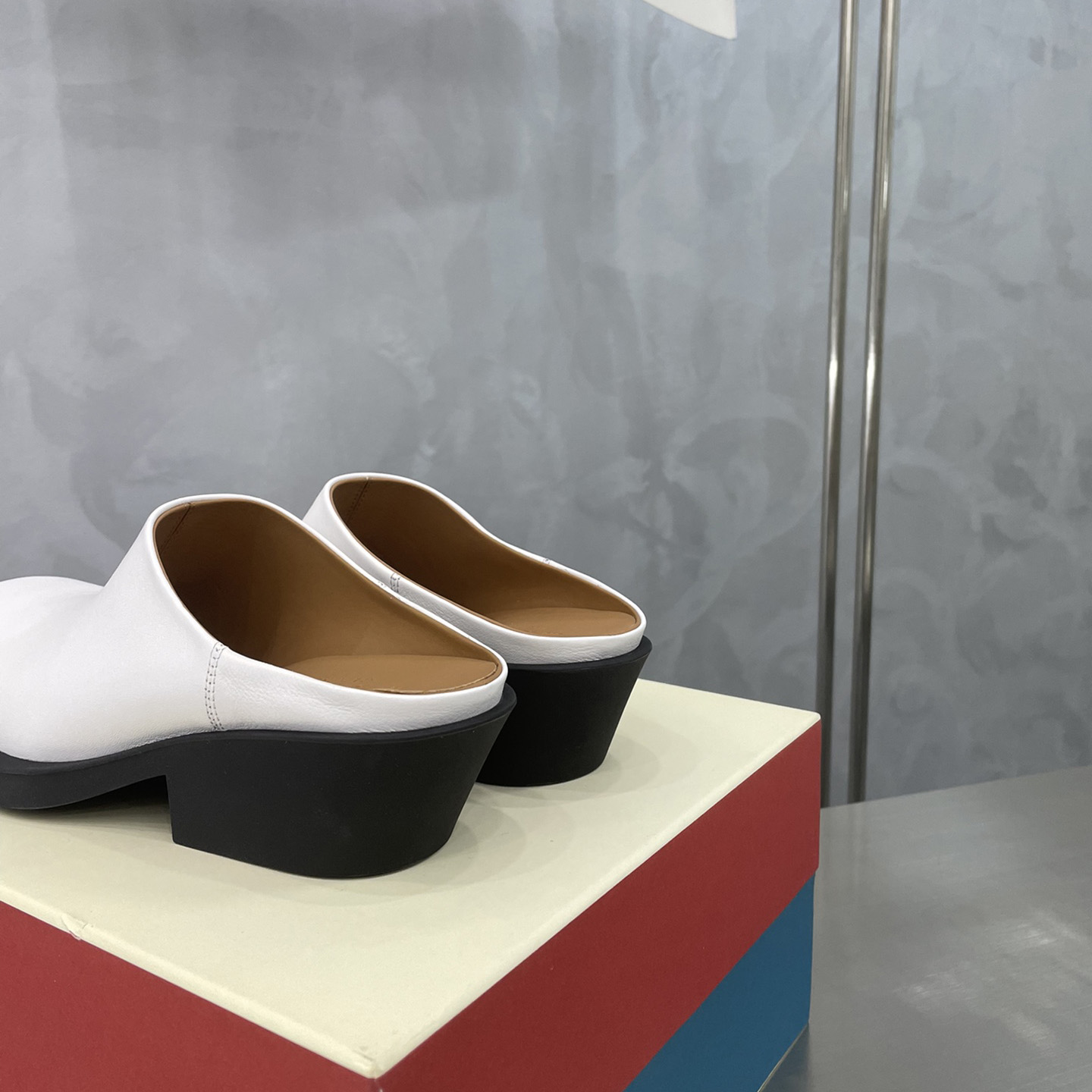 Marni Loafers - DesignerGu