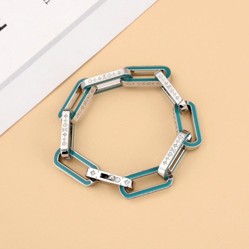 Louis Vuitton Monogram Chain Links Bracelet      M80195 - DesignerGu