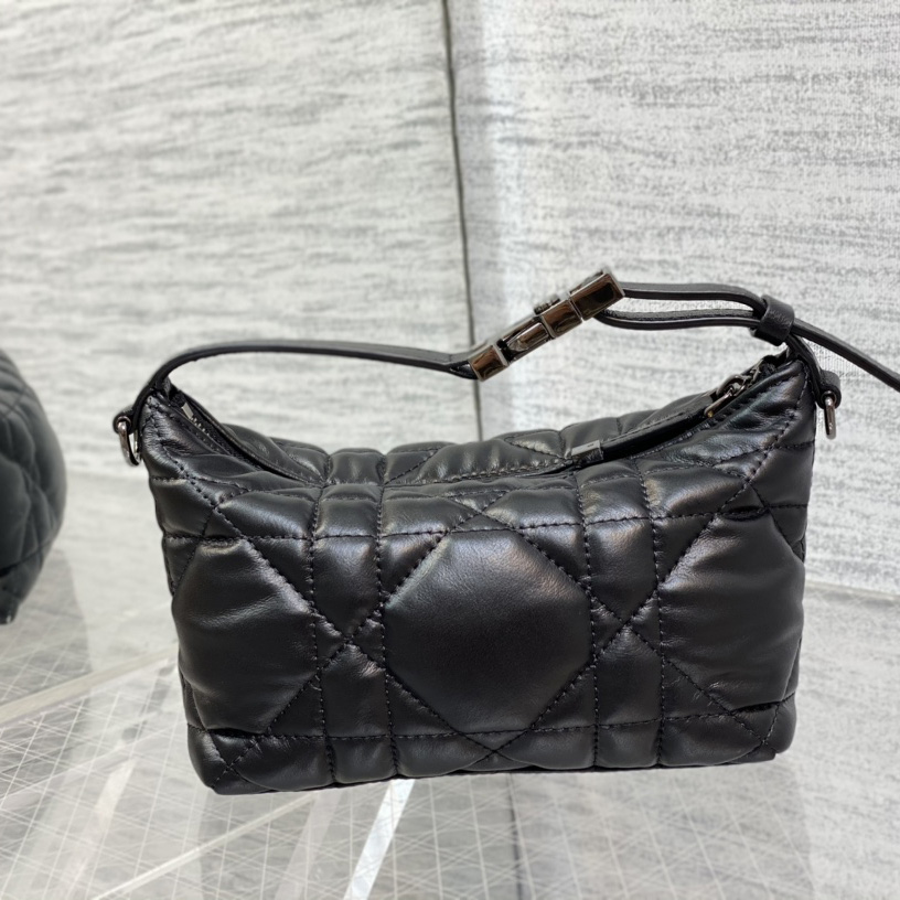 Dior Small Diortravel Nomad Pouch - DesignerGu