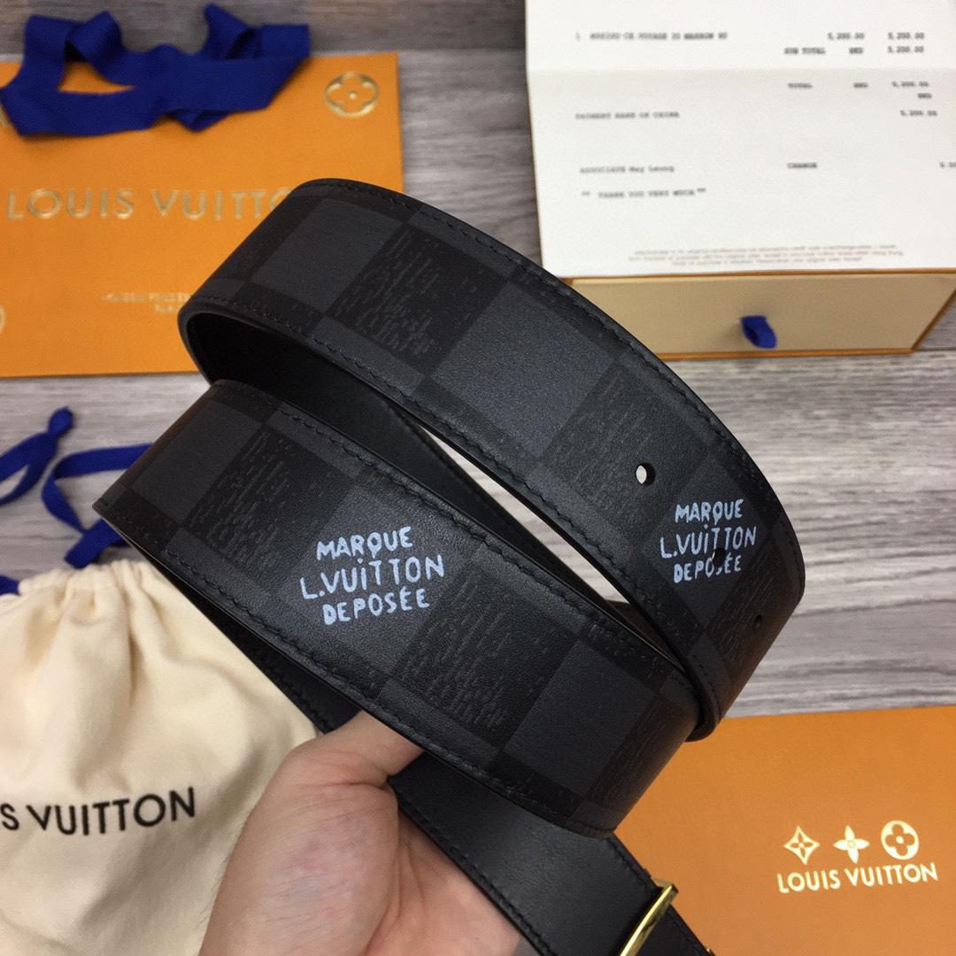 Louis Vuitton Reversible Belt  40mm - DesignerGu