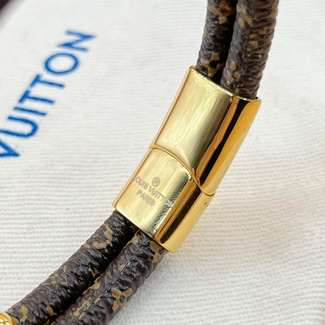 Louis Vuitton Keep It Twice Bracelet      M8109E - DesignerGu