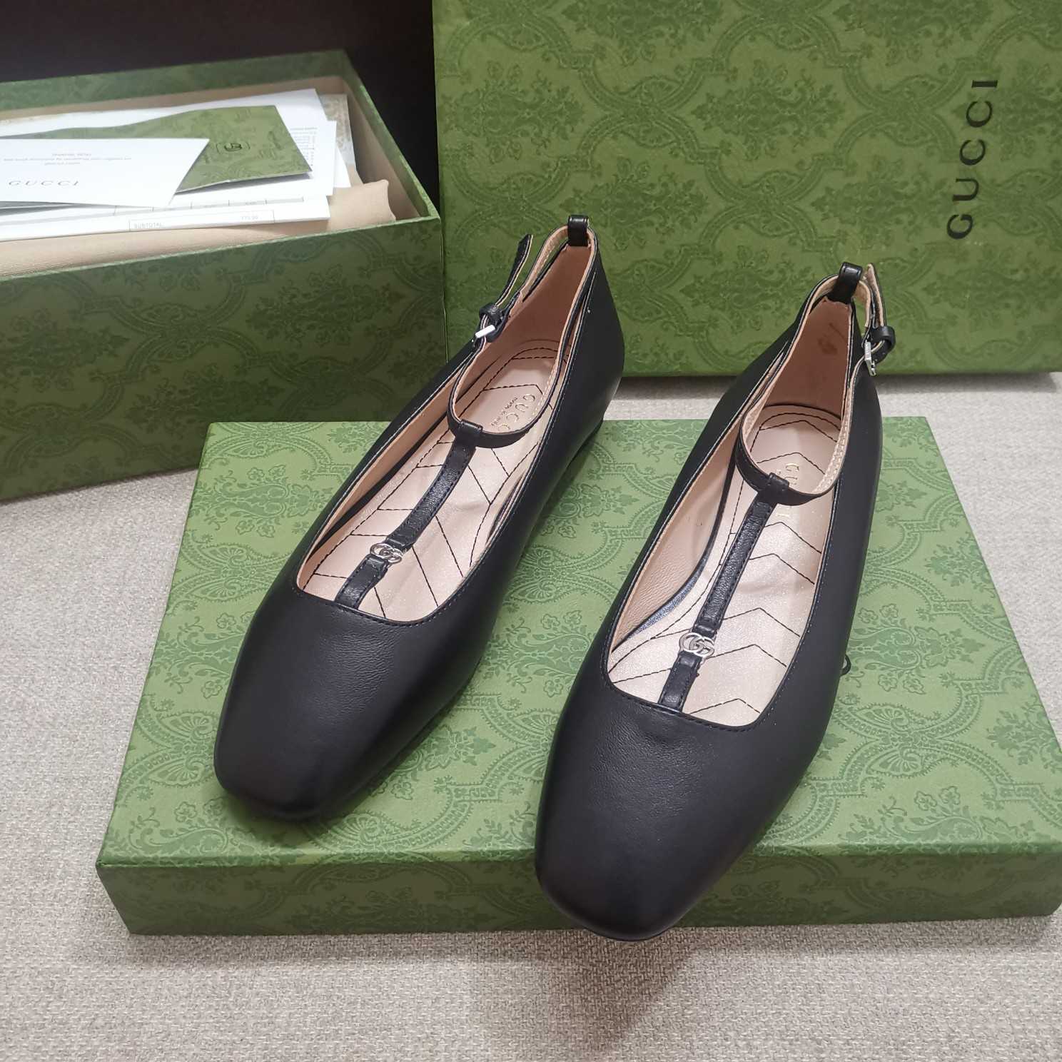 Gucci Women's Ballet Flat With Double G - DesignerGu