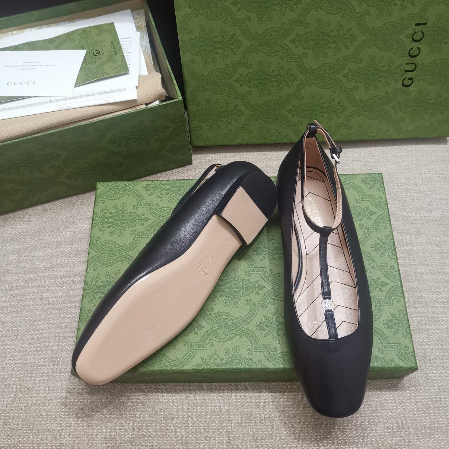 Gucci Women's Ballet Flat With Double G - DesignerGu