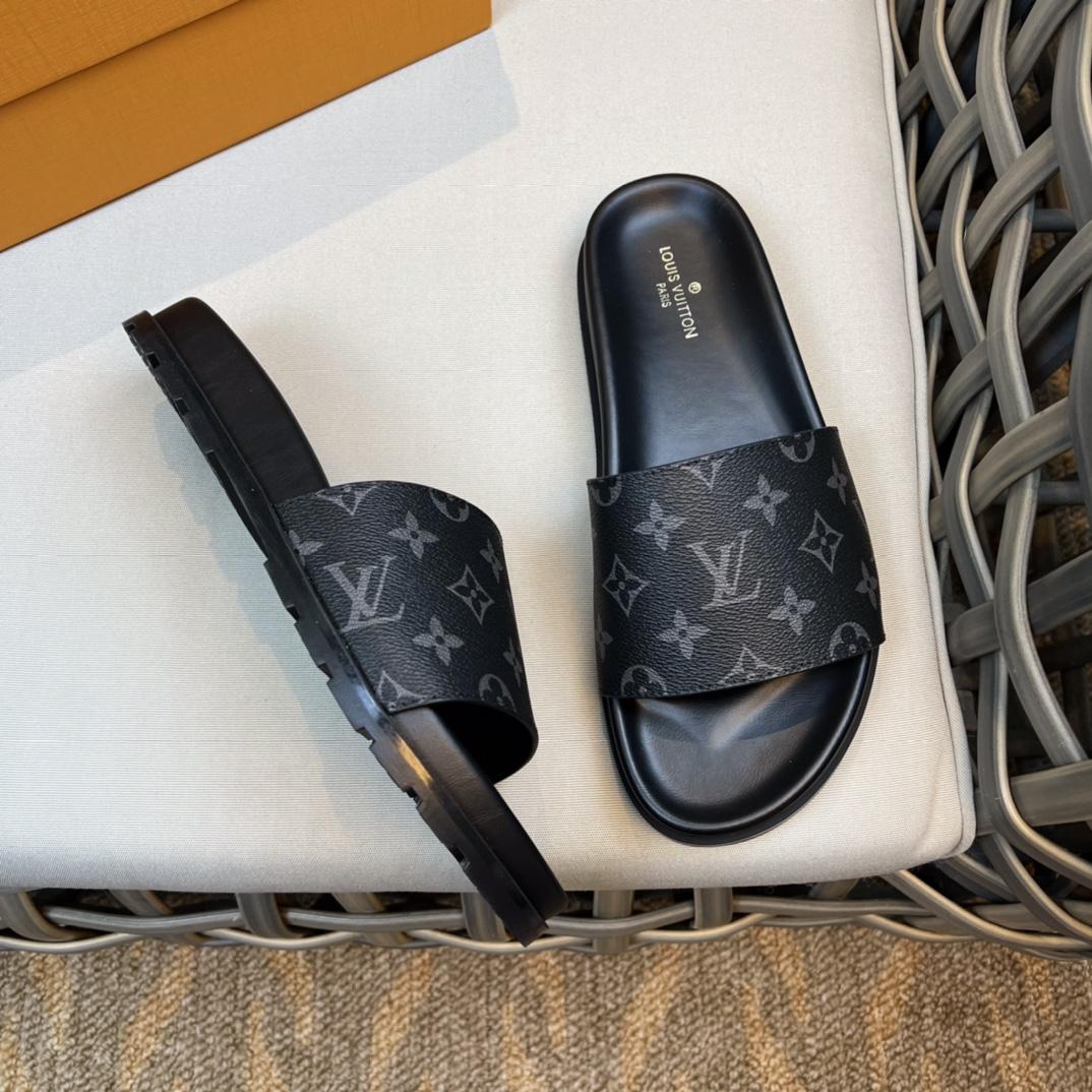 Louis Vuitton Monogram Sandals - DesignerGu