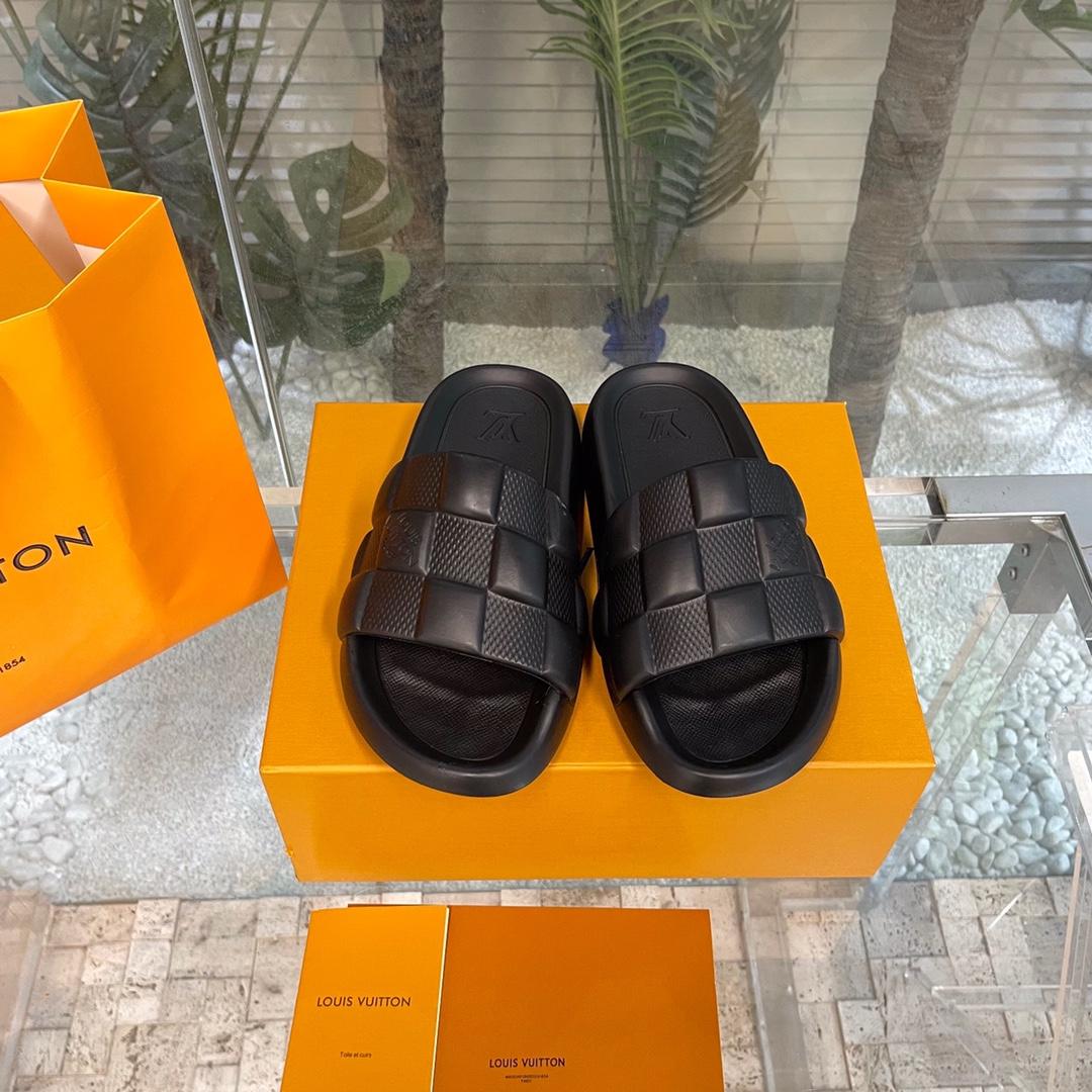 Louis Vuitton Waterfront Mules   1AAR8W - DesignerGu