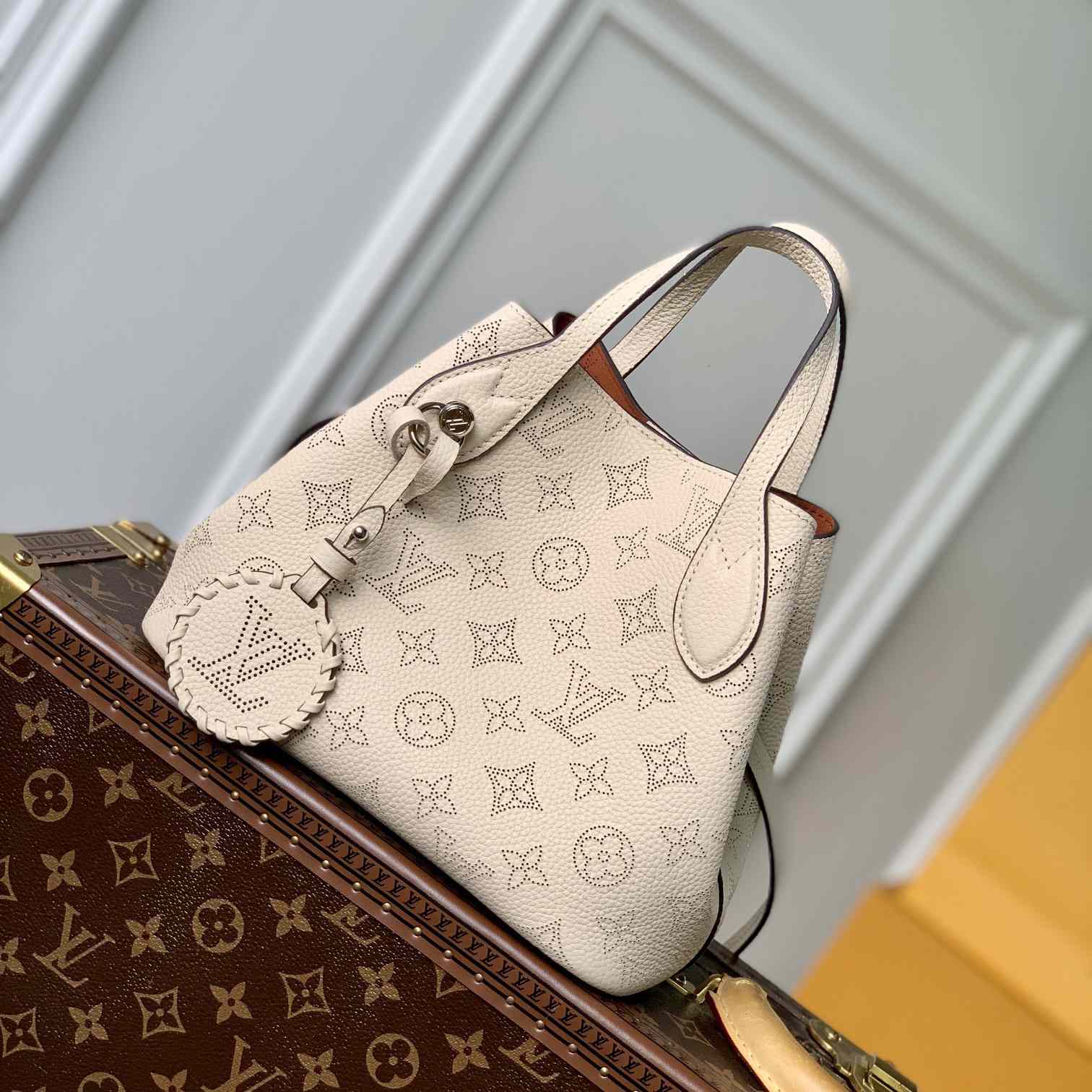 Louis Vuitton Blossom PM   M21909 - DesignerGu