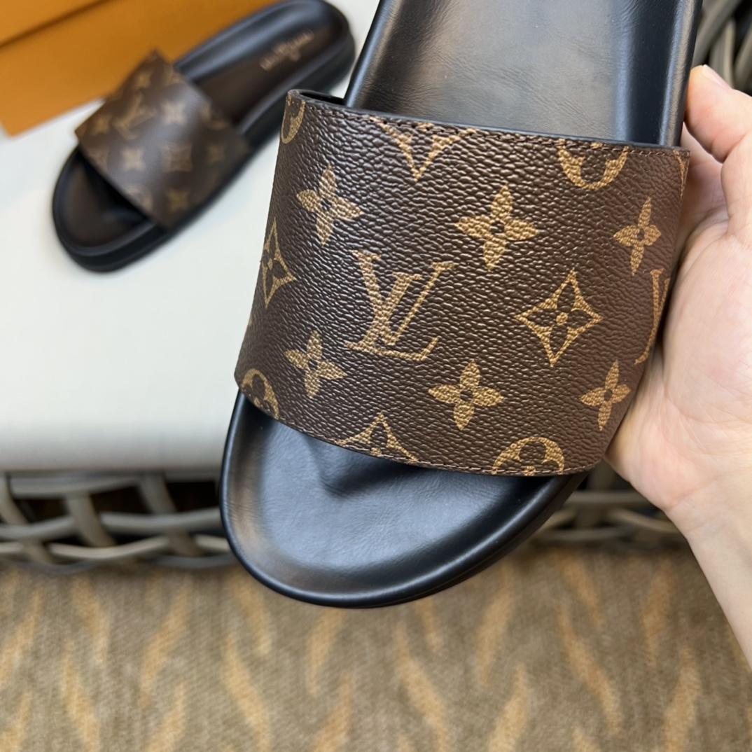 Louis Vuitton Monogram Sandals - DesignerGu