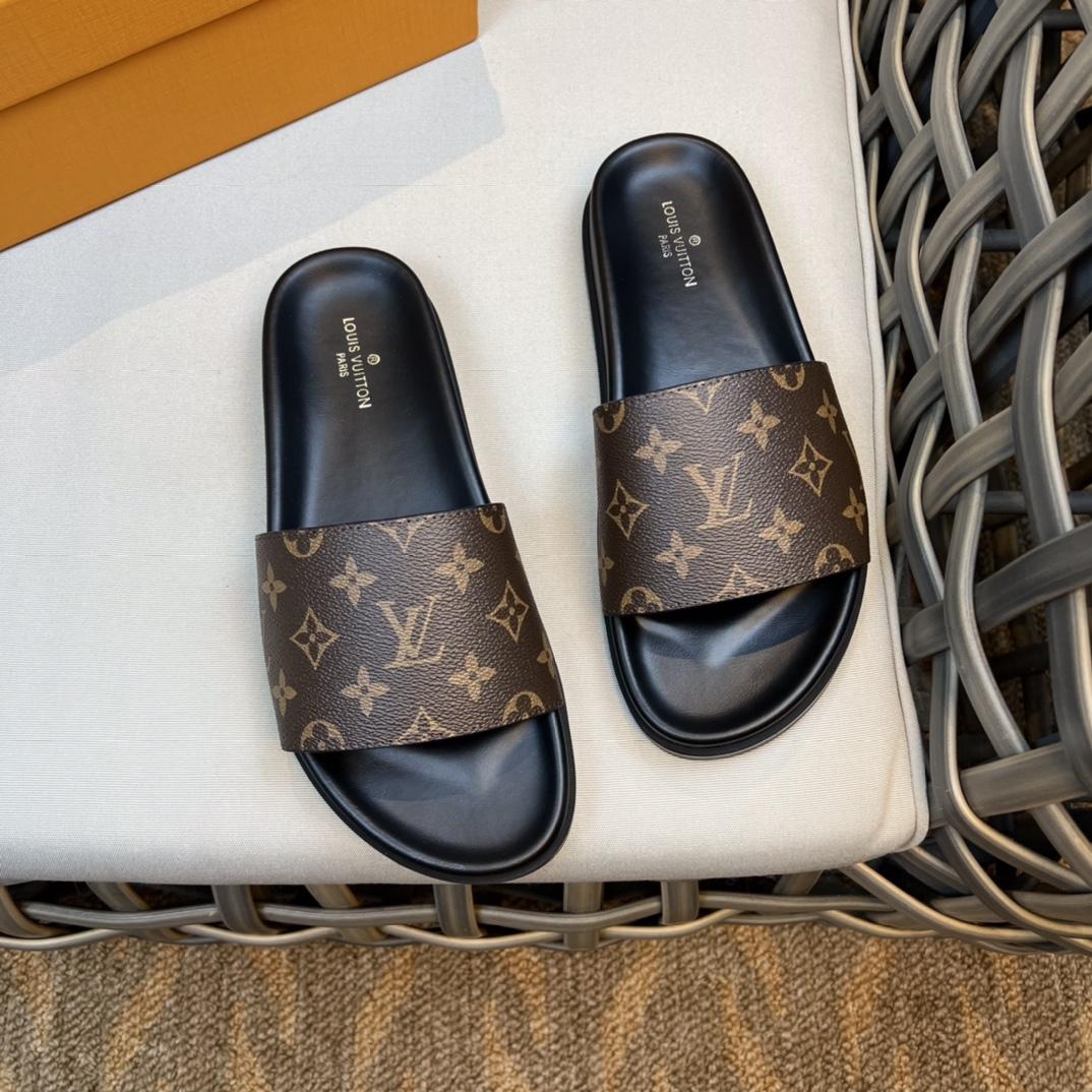 Louis Vuitton Monogram Sandals - DesignerGu