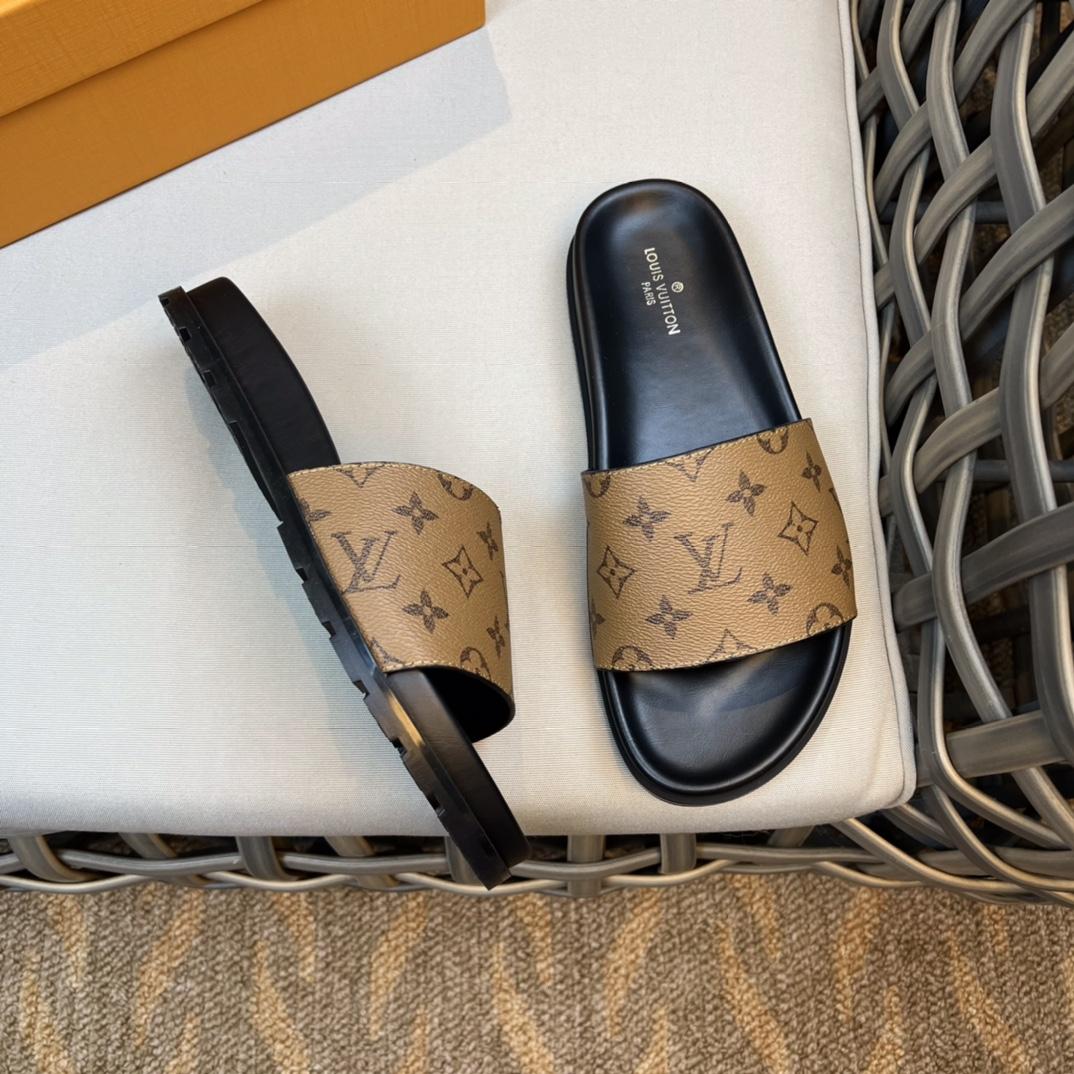 Louis Vuitton Monogram Sandals - DesignerGu