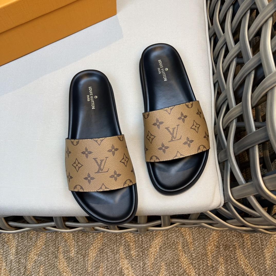 Louis Vuitton Monogram Sandals - DesignerGu