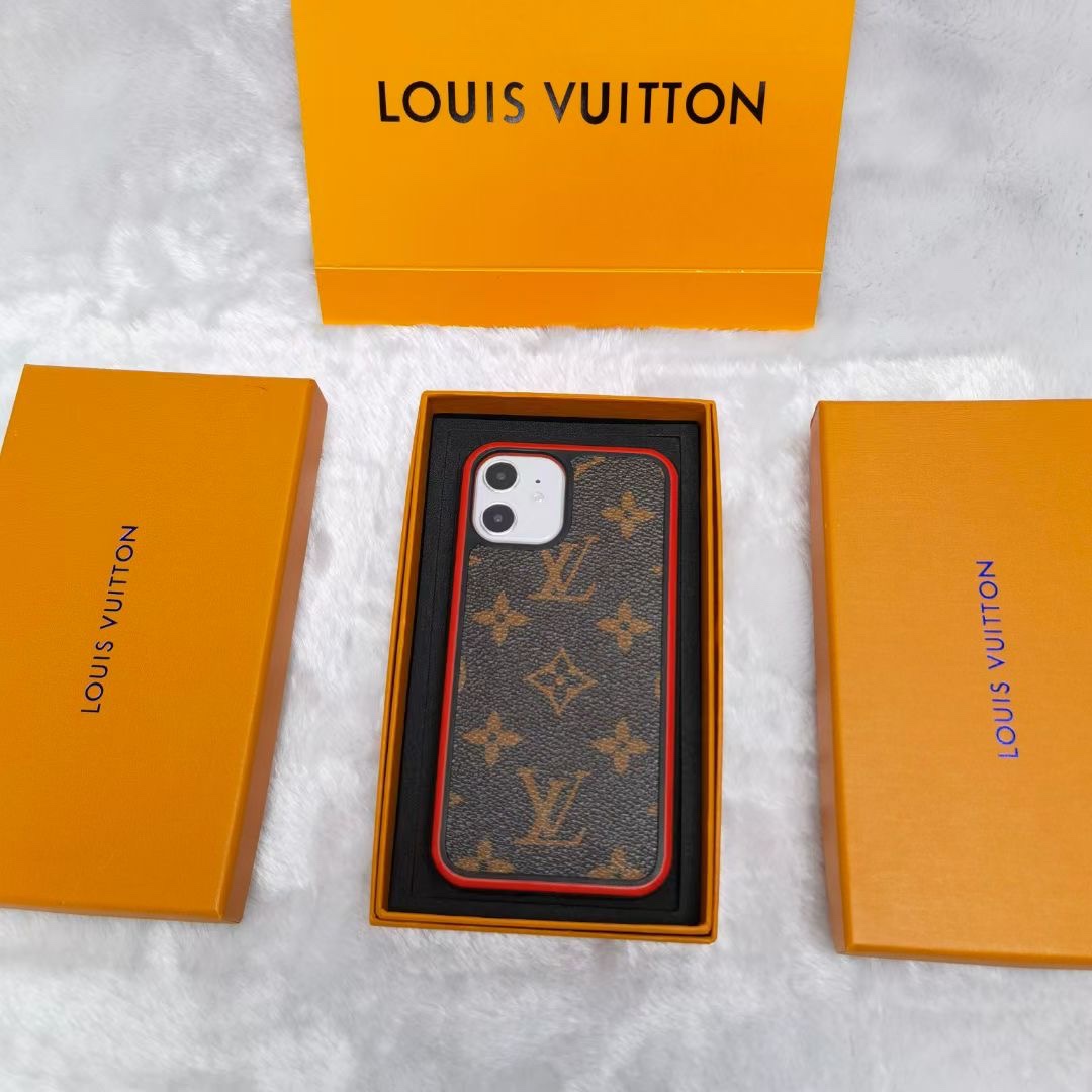 Louis Vuitton Monogram Phone Case  - DesignerGu