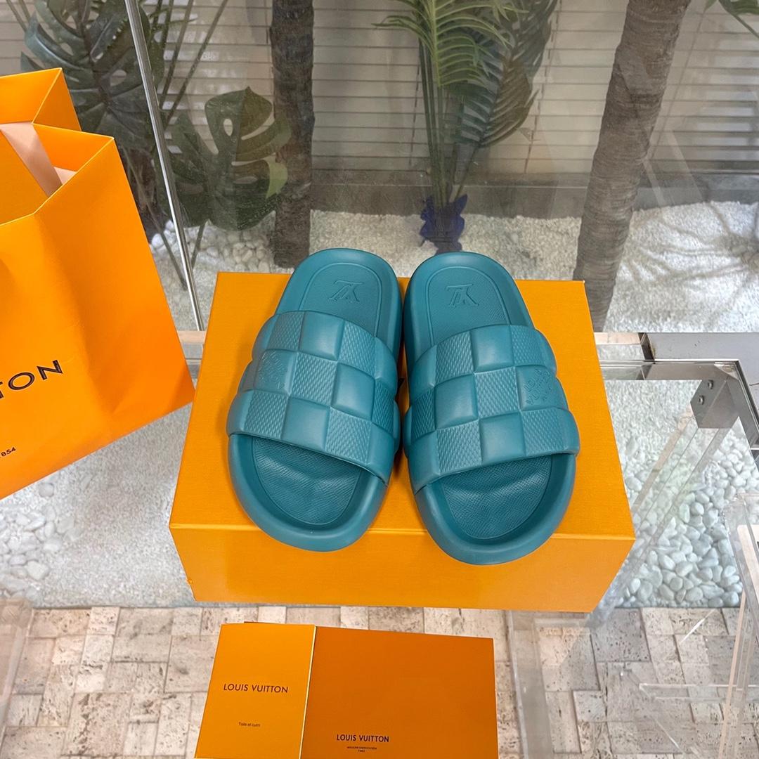 Louis Vuitton Waterfront Mules   1AAR9D - DesignerGu