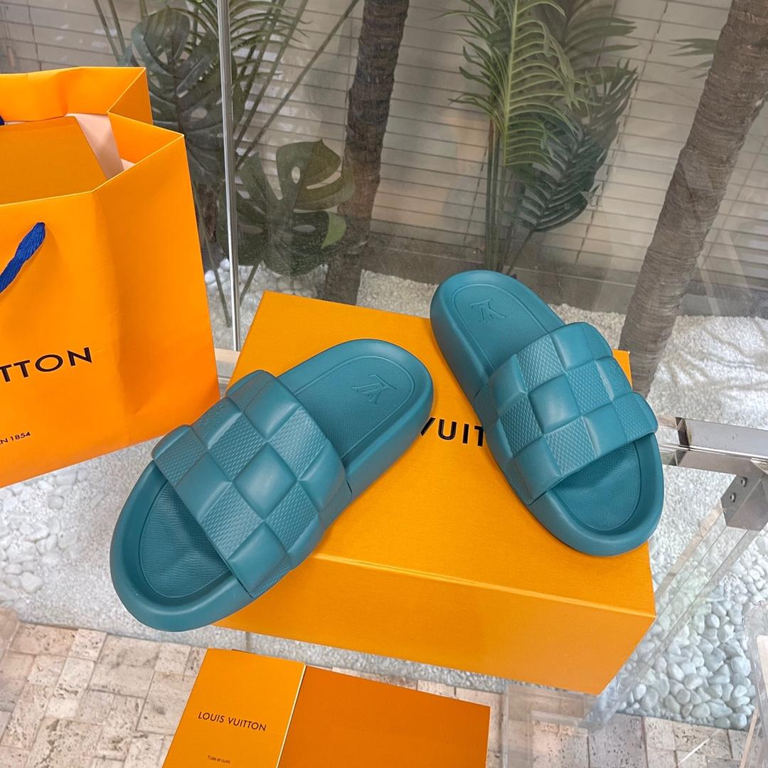 Louis Vuitton Waterfront Mules   1AAR9D - DesignerGu