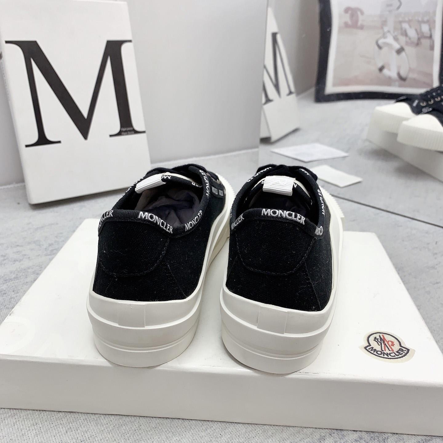 Moncler Glissiere Low-Top Sneakers - DesignerGu