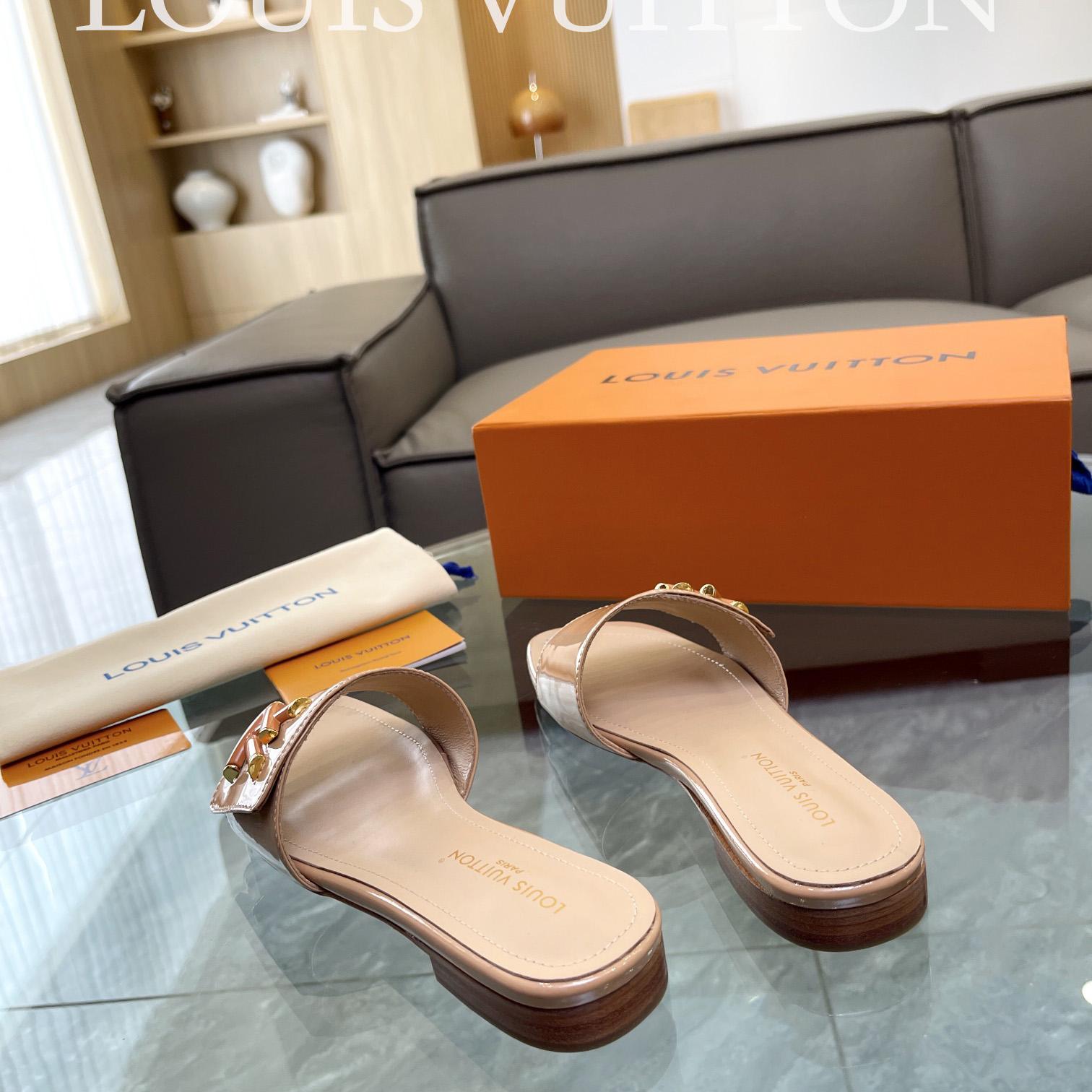 Louis Vuitton Shake Flat Mule       - DesignerGu