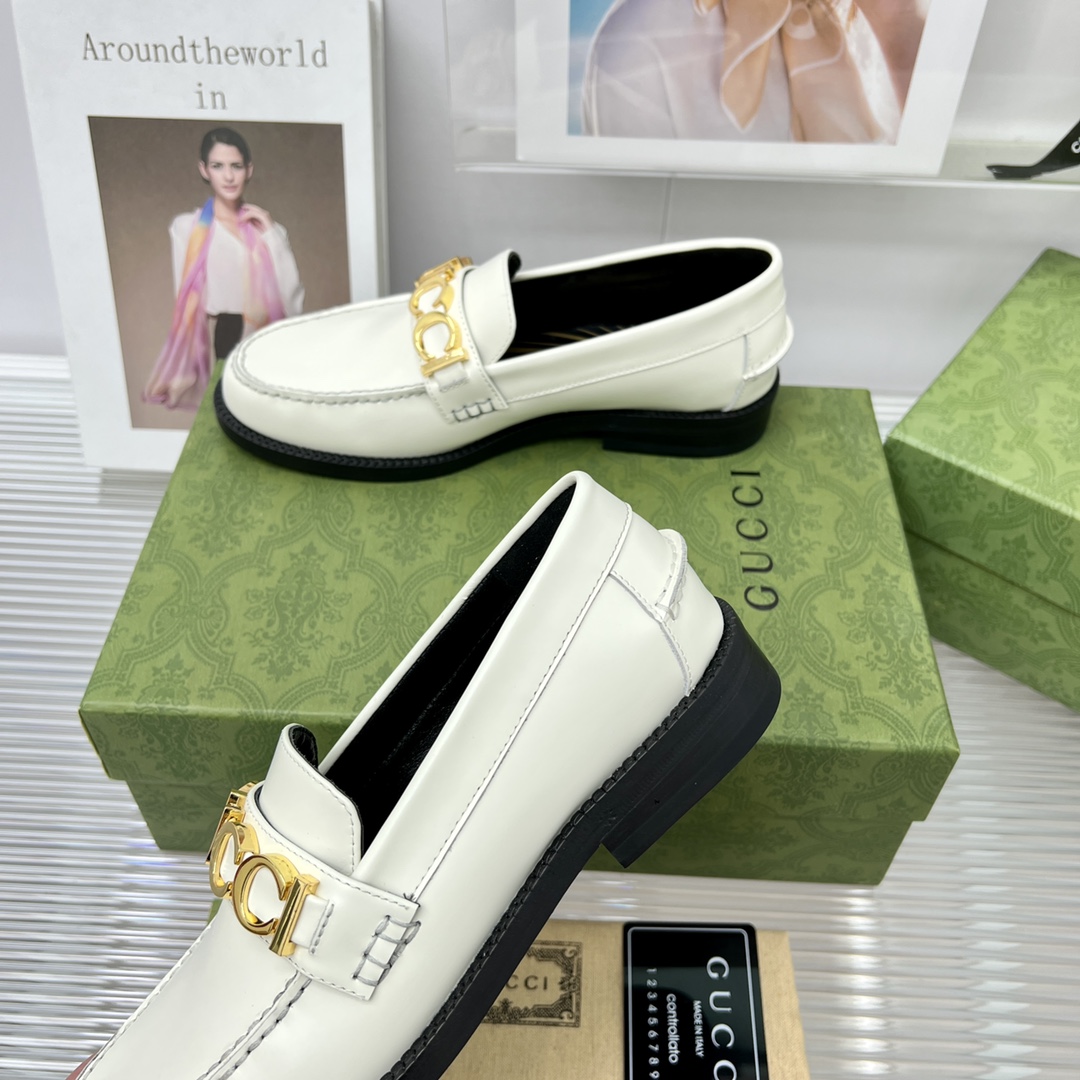 Gucci Women's Gucci Loafer - DesignerGu