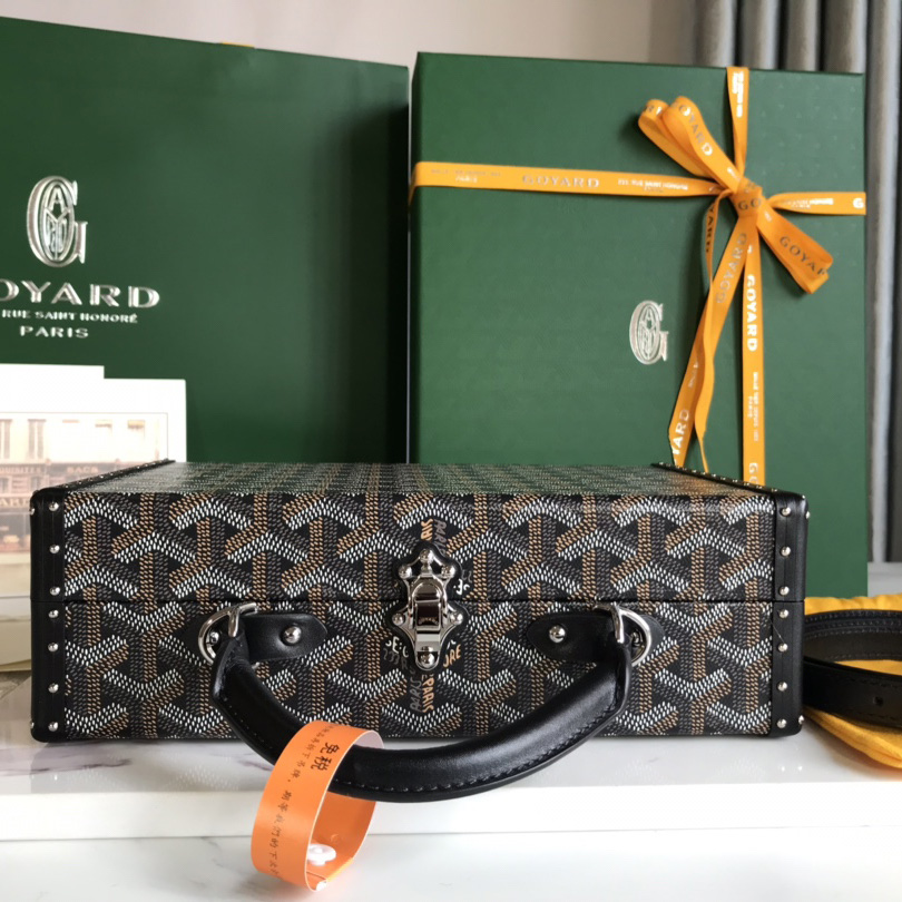 Goyard Grand Hôtel Trunk Bag  - DesignerGu