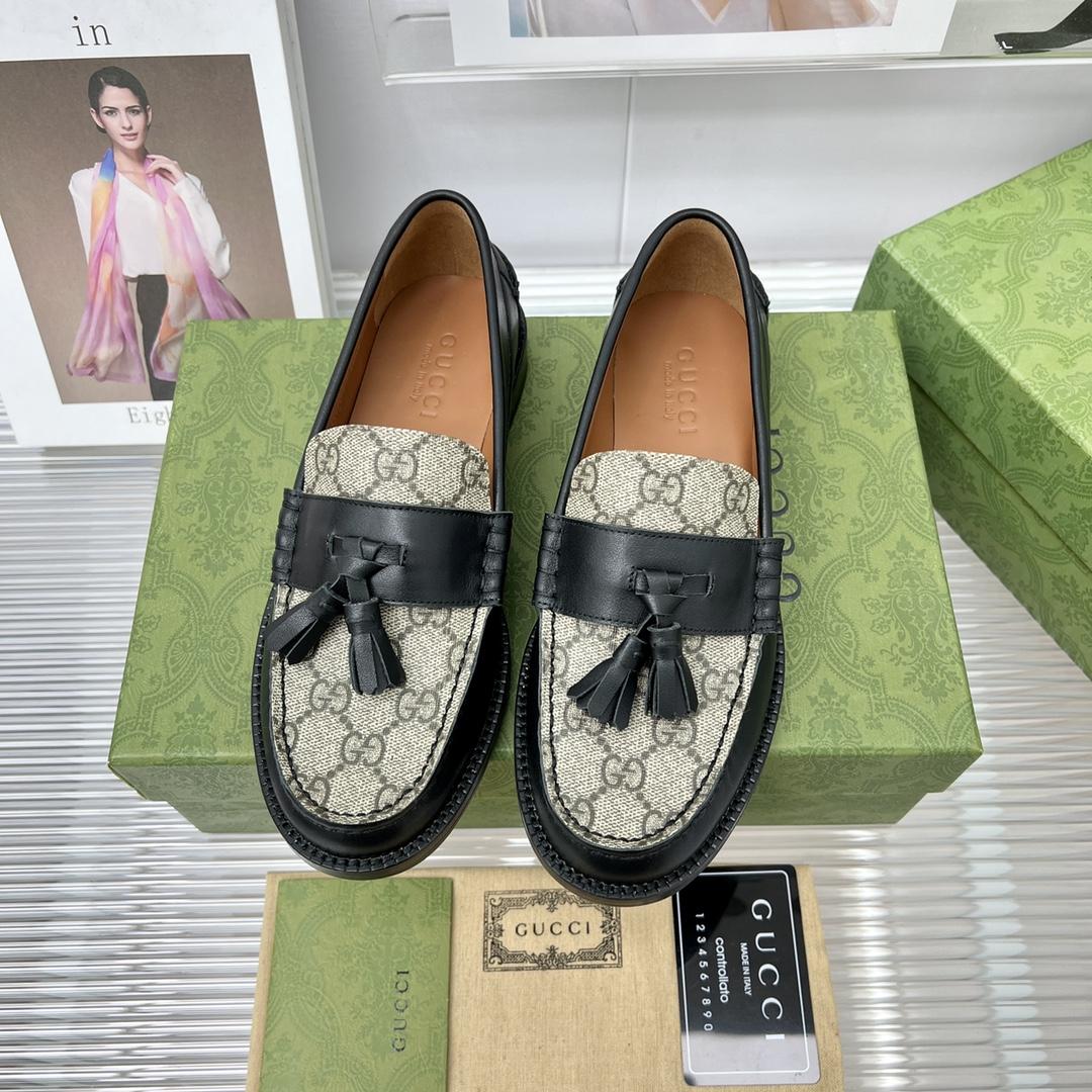 Gucci GG Loafer With Tassel - DesignerGu