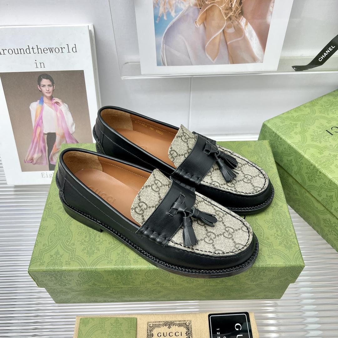 Gucci GG Loafer With Tassel - DesignerGu