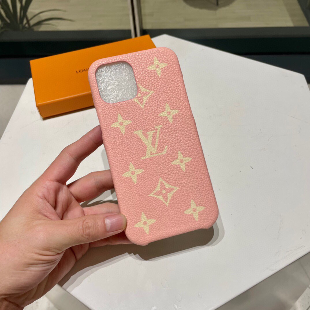 Louis Vuitton Monogram Phone Case  - DesignerGu