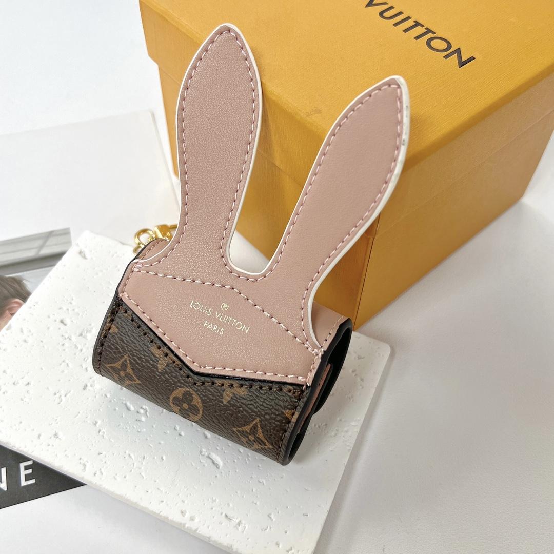 Louis Vuitton Rabbit Earpods Case    GI0863 - DesignerGu