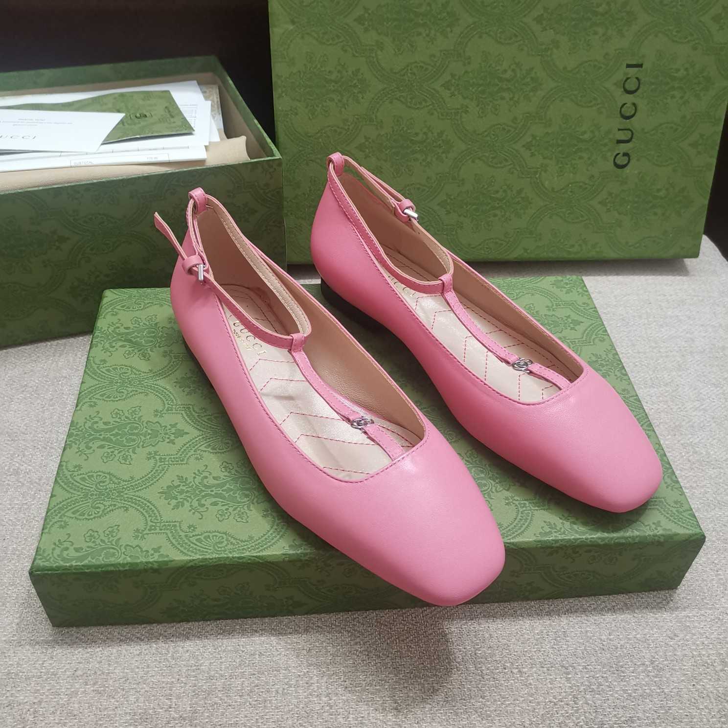 Gucci Women's Ballet Flat With Double G - DesignerGu