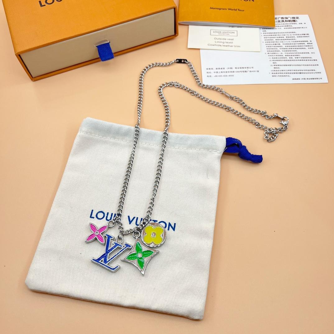 Louis Vuitton LV Instinct Necklace     M01125 - DesignerGu