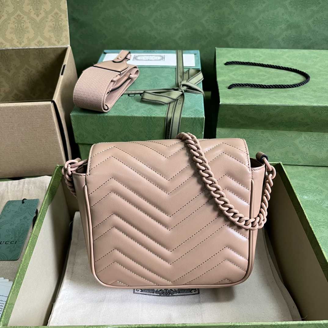 Gucci GG Marmont Matelasse Shoulder Bag  - DesignerGu