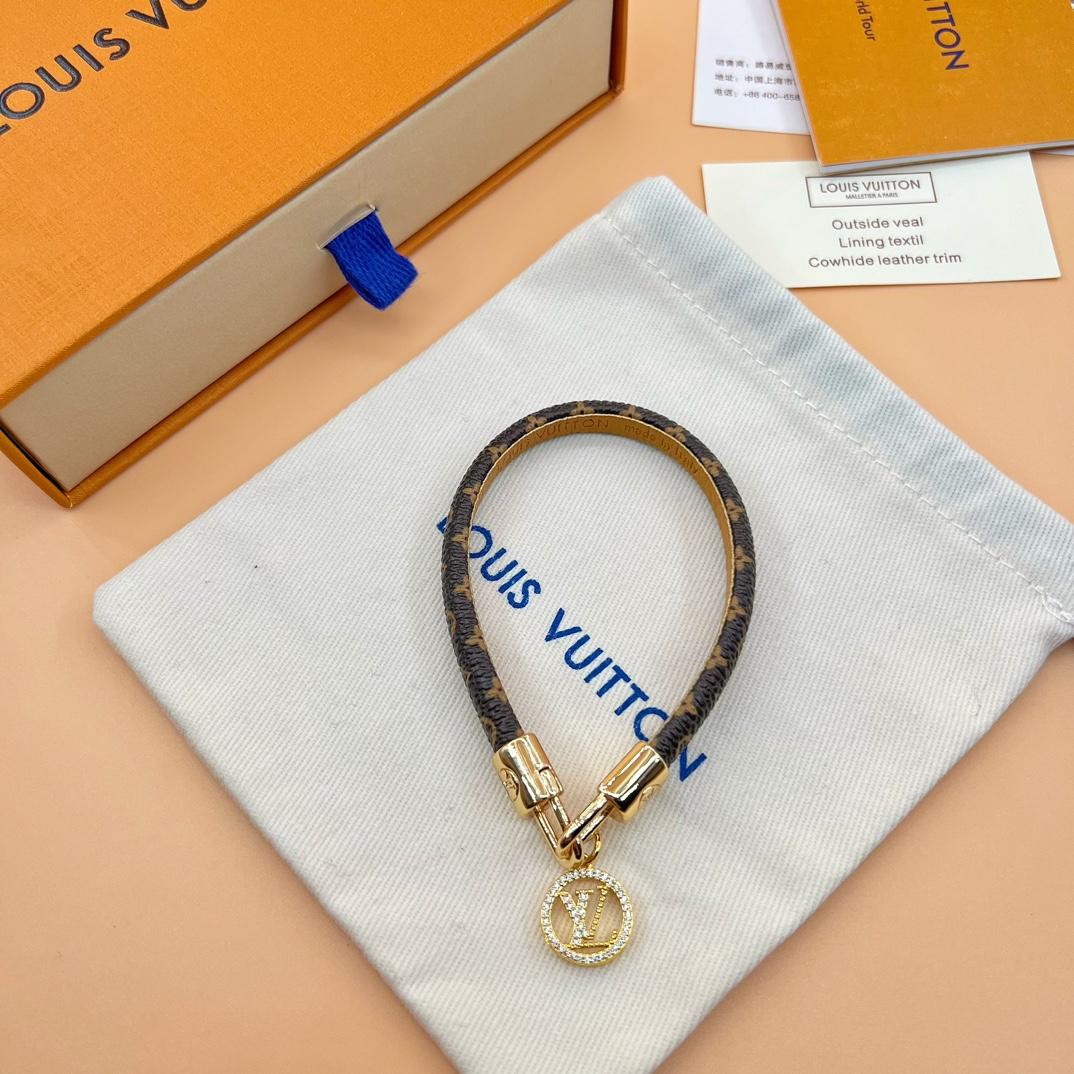 Louis Vuitton LV Cannes Bracelet      - DesignerGu