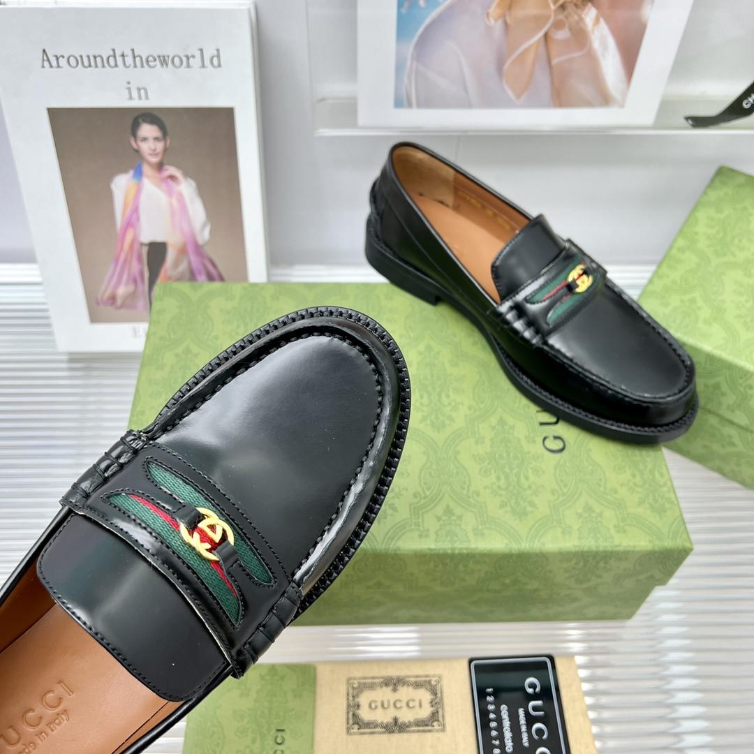 Gucci Loafer With Interlocking G - DesignerGu