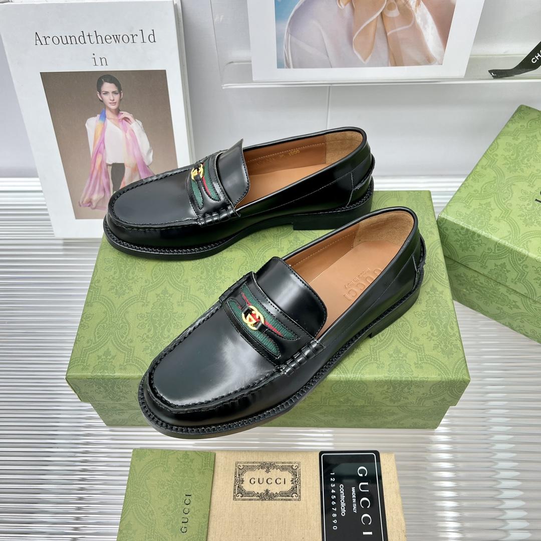 Gucci Loafer With Interlocking G - DesignerGu