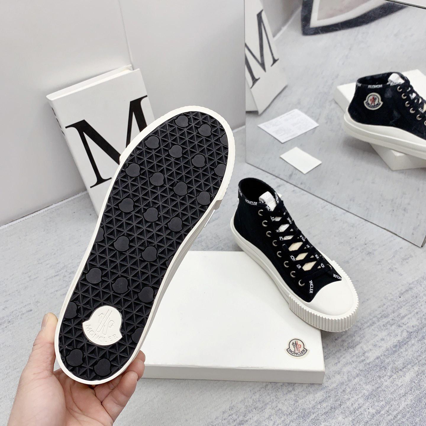 Moncler Black Lissex Sneakers - DesignerGu